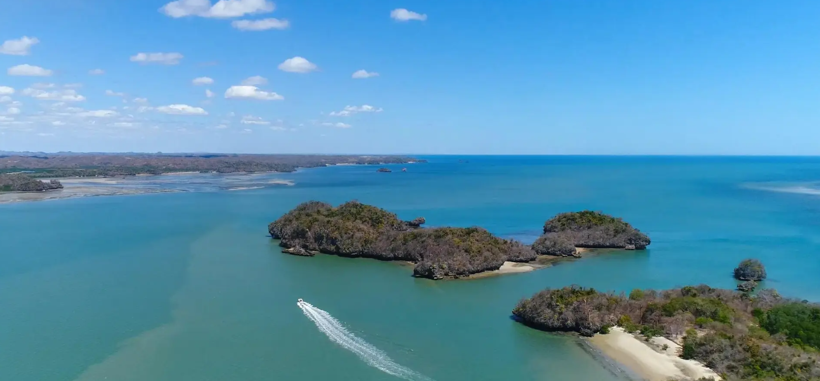 Image du produit Madagascar en Avion Privé : des forêts vierges à l’Anjajavy Lodge
